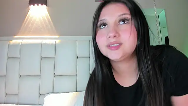 AvyMilton's cam snapshot