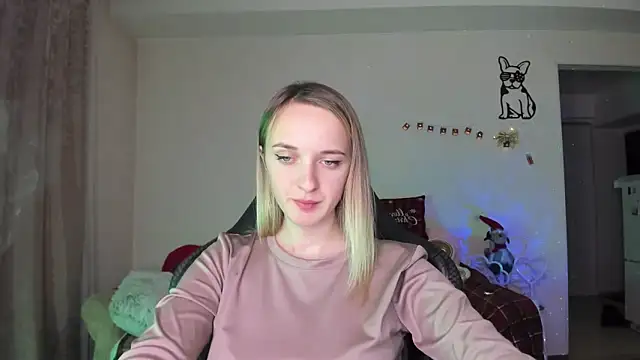 RouseReed's cam snapshot