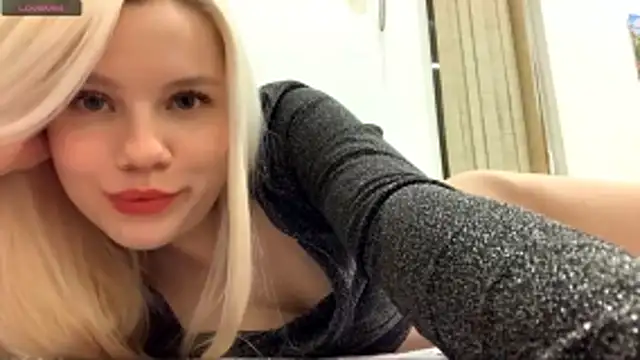 MistikMinx's cam snapshot