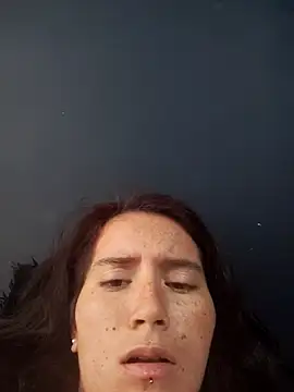 mara_adiction's cam snapshot