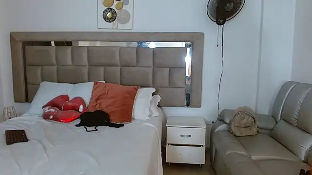 zoecruzz's cam snapshot