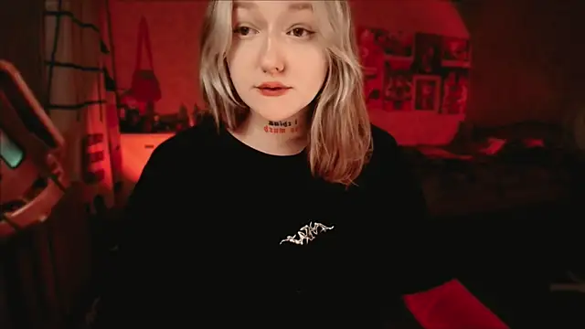 raingurl's cam snapshot