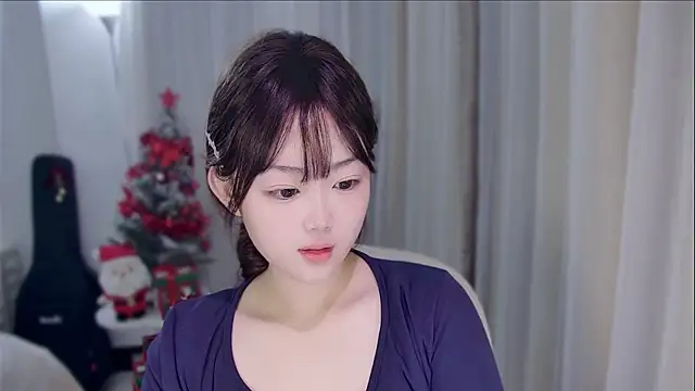 YUANYUAN-A live sex cam