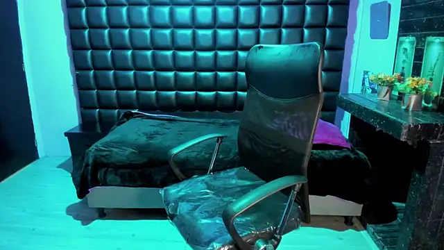 Violetta_Swett_'s cam snapshot