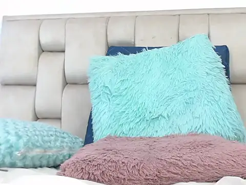 Ambar-Collins69's cam snapshot