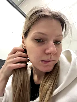 MaryHiggins's cam snapshot