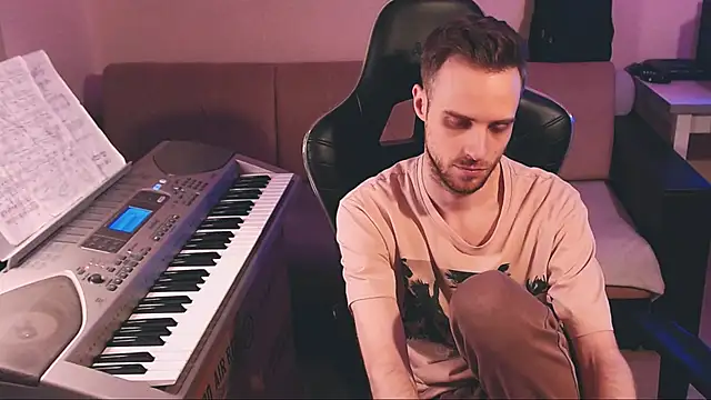 Sweetparker's cam snapshot