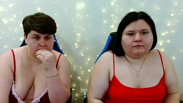 BeckyAndHellen live sex cam