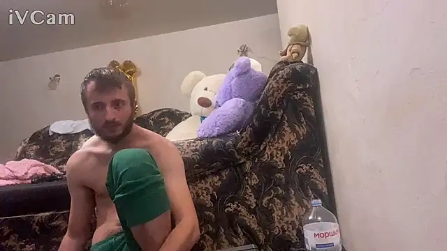 Grek32X live sex cam