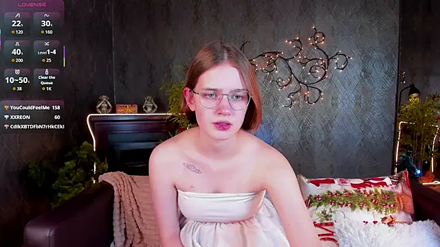 Mia_Mooore's cam snapshot