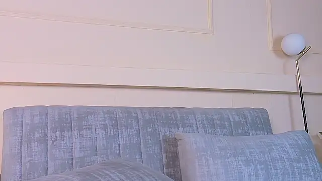 ZoehAngel live sex cam