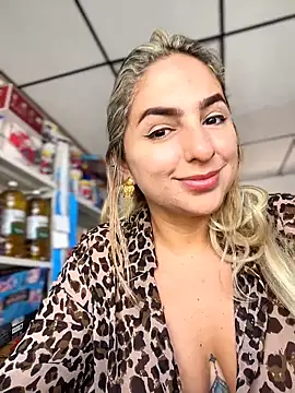 sammyqueenx21 live sex cam