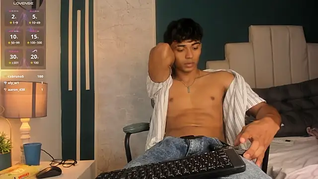 Jaycob_Black1 live sex cam