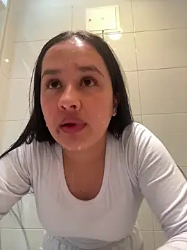 bela_miel's cam snapshot