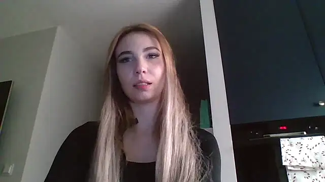 TeenLily's cam snapshot