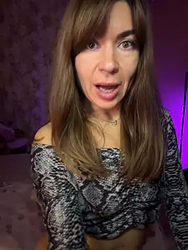 Mary_Kiitty's cam snapshot