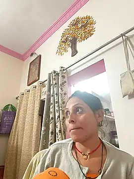 ISHANI-SINGH's cam snapshot