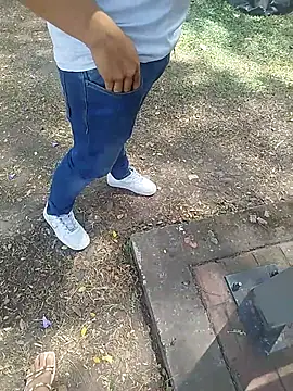 roxyrougee's cam snapshot