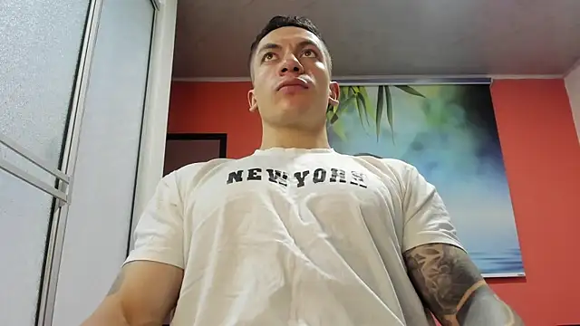 aquiles_51 live sex cam