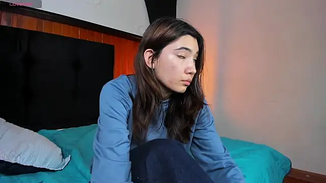 CuteButHarder's cam snapshot