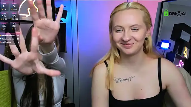 mila_glow1's cam snapshot