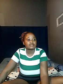 FREAKBARBIE02's cam snapshot