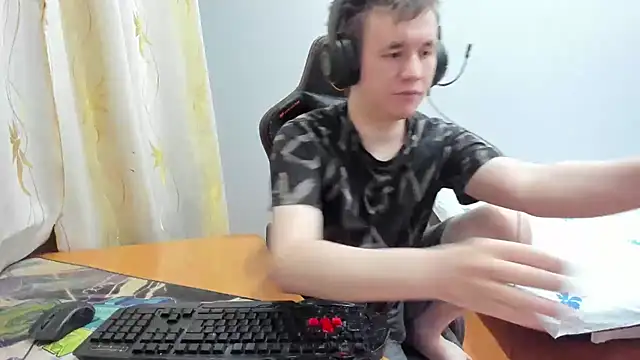 iliaskrislove's cam snapshot