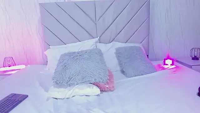 Vanesa_Keityn's cam snapshot