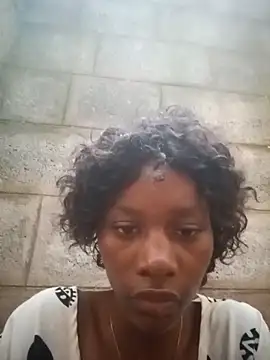 Petite_li's cam snapshot