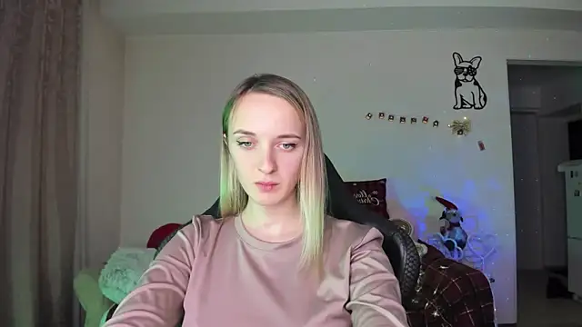 RouseReed's cam snapshot