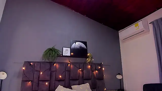 AmbarHills_1's cam snapshot