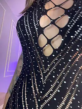 HoneyMollyX's cam snapshot