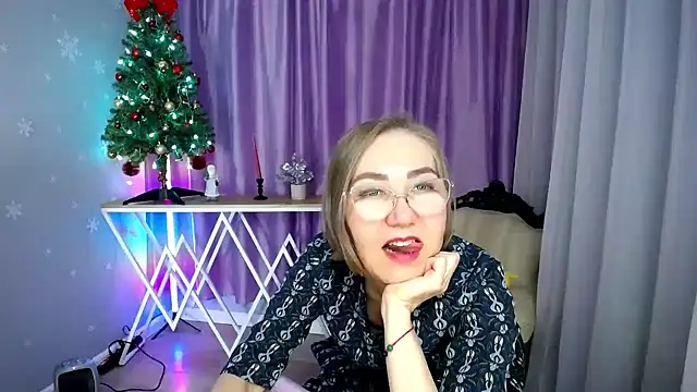 queen_a_n_i's cam snapshot