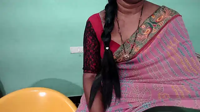 shrutitelugu69 live sex cam