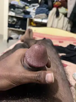 Thinboy_bigcock's cam snapshot