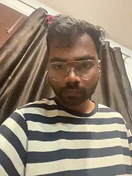 bottomssr's cam snapshot