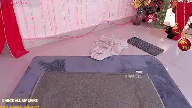 ohyesly_'s cam snapshot