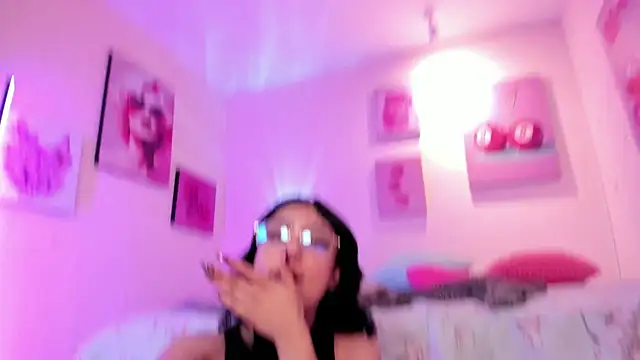 MaveParks_'s cam snapshot