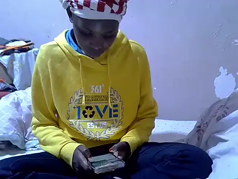 Just_Karu's cam snapshot