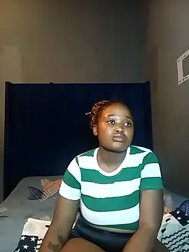 FREAKBARBIE02's cam snapshot