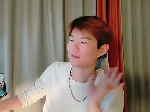 Dancer- live sex cam