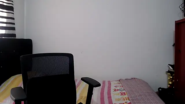 abrilsex23's cam snapshot