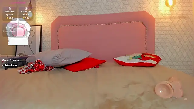 Kittytimberlake's cam snapshot