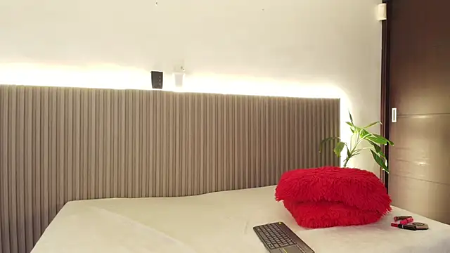 Laurenhill12_'s cam snapshot