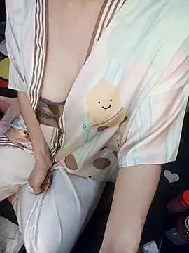 Alone_nothing's cam snapshot