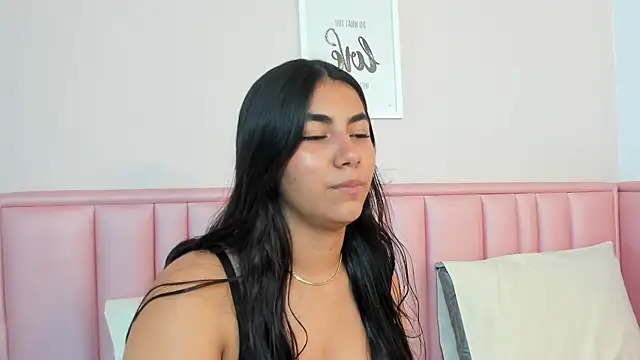 soft_rose_1's cam snapshot