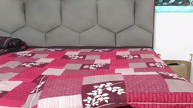 Sweet_Kavya's cam snapshot