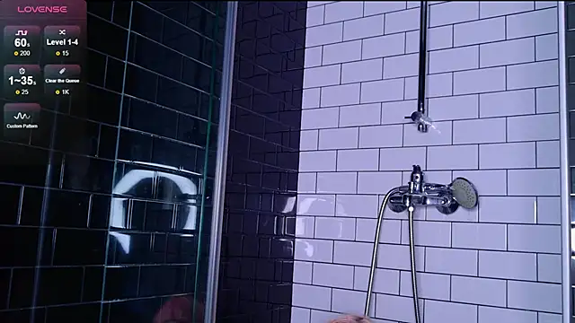 NyxBlonde's cam snapshot