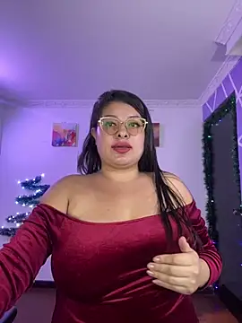 MiiaaJoness's cam snapshot