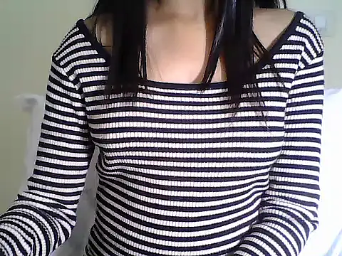 Bold_girl23's cam snapshot